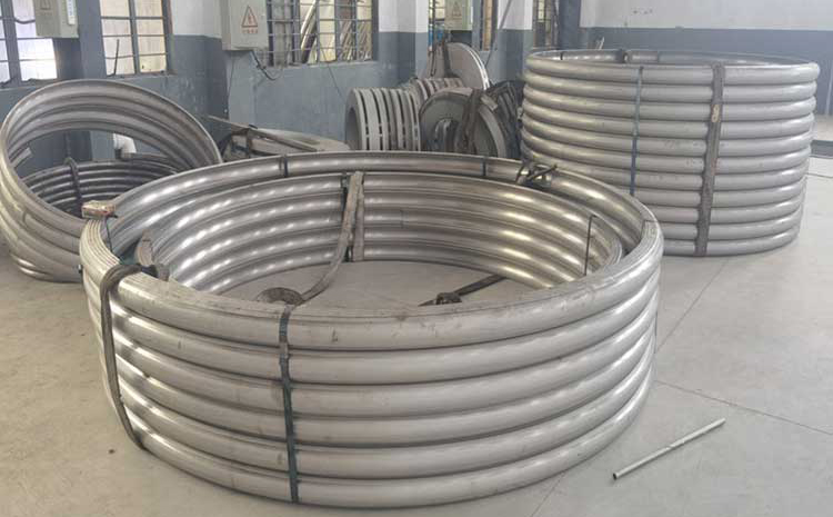 半圓管已經(jīng)是不銹鋼的了，為啥還有碳鋼的？